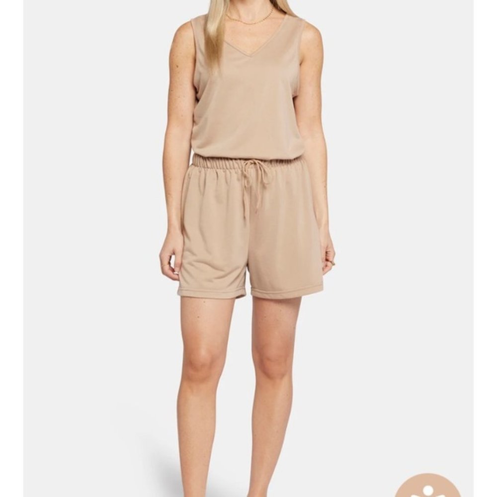 2/$50✨ NYDJ Tank And Shorts Lounge Set